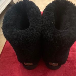 Uggs women size 9